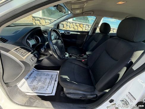 Used 2014 Nissan Sentra SR w/ SR Driver Package FWD image 21