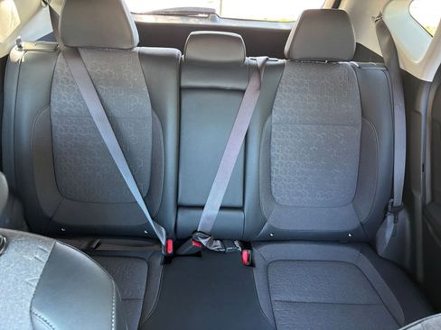 Used 2025 Kia Seltos S FWD image 33