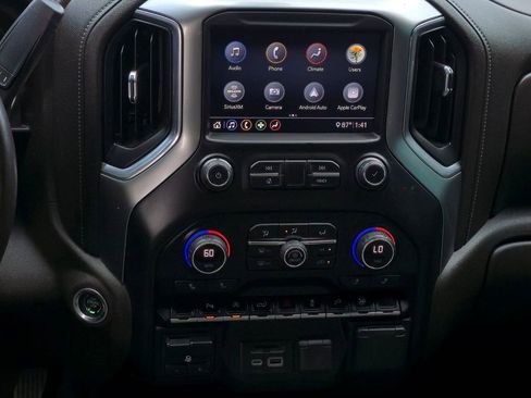 Used 2020 Chevrolet Silverado 1500 LT w/ Texas Edition image 13