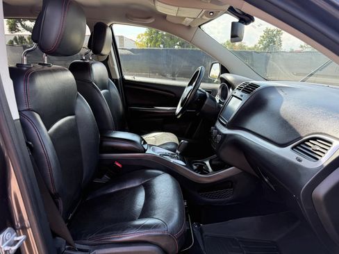 Used 2017 Dodge Journey GT AWD/4WD image 18