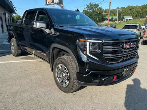Used 2026 GMC Sierra 1500 AT4 AWD/4WD image 10