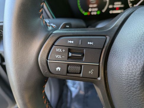 Used 2025 Honda CR-V Sport-L image 18