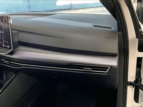 New 2026 Volkswagen GTI Autobahn image 27