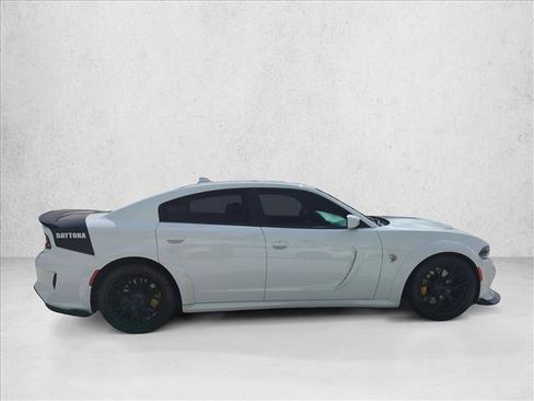 Used 2020 Dodge Charger SRT Hellcat w/ Navigation & Travel Group image 4