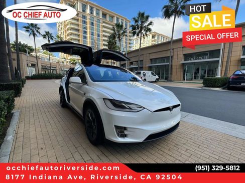 Used 2018 Tesla Model X 75D AWD/4WD image 1