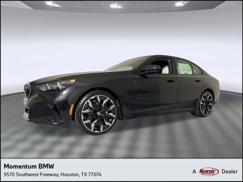 Used 2026 BMW 530i w/ M Sport Package RWD image 1