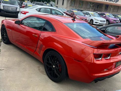 Used 2013 Chevrolet Camaro LT w/ Black Rally Stripe Package RWD image 4