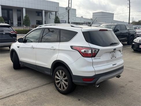 Used 2017 Ford Escape Titanium image 8