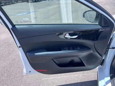 Certified 2023 Kia Forte GT-Line w/ GT-Line Premium Package FWD image 10