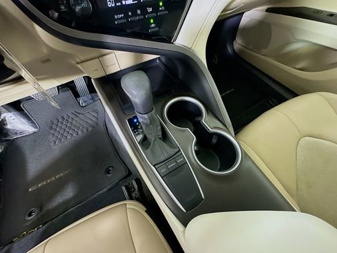 Used 2024 Toyota Camry LE image 21