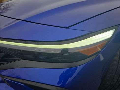 Used 2024 Hyundai Elantra SEL image 31