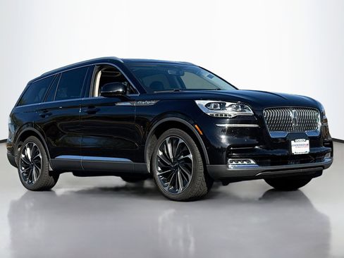 Used 2020 Lincoln Aviator Reserve w/ Equipment Group 202A image 1