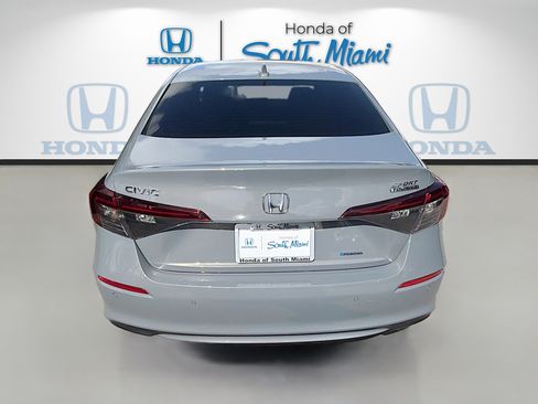 Used 2025 Honda Civic Sport Touring image 5