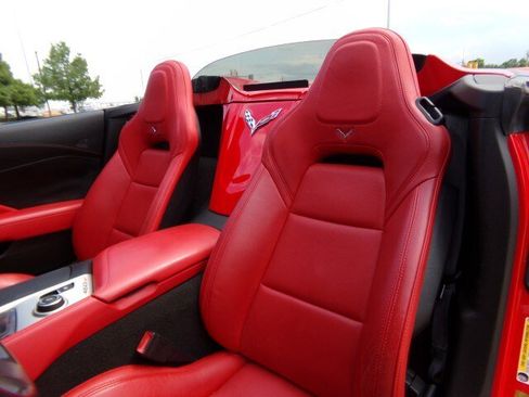 Used 2014 Chevrolet Corvette Stingray Convertible w/ 3LT Preferred Equipment Group RWD image 24