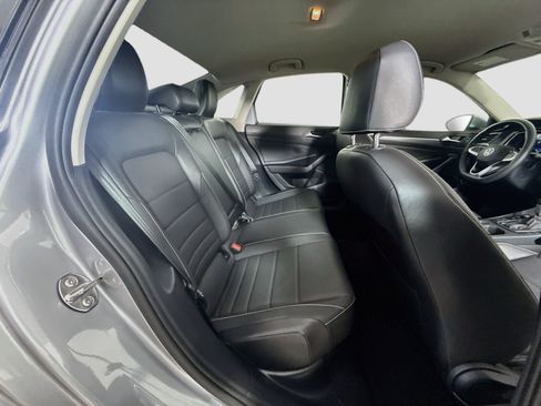Used 2024 Volkswagen Jetta SE FWD image 27