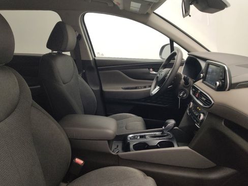 Used 2020 Hyundai Santa Fe SE FWD image 21