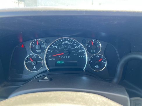 Used 2021 Chevrolet Express 2500 RWD image 14