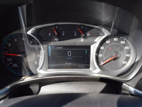 Used 2018 Chevrolet Equinox Premier FWD image 13