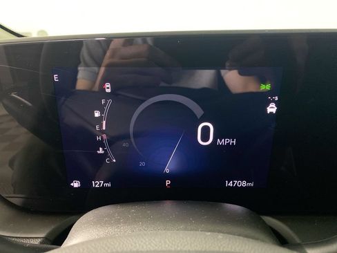 Used 2024 Buick Encore GX Preferred w/ Comfort Package FWD image 15