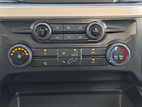 Certified 2023 Ford F250 XLT w/ FX4 Off-Road Package AWD/4WD image 15