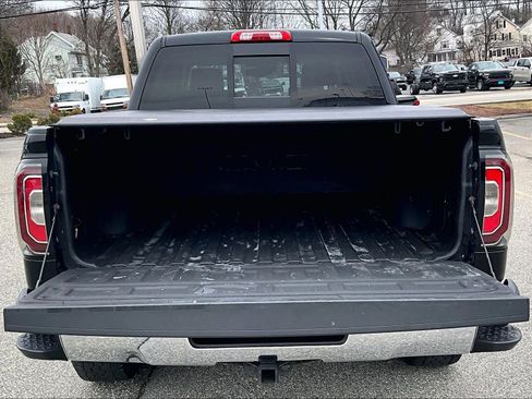 Used 2017 GMC Sierra 1500 SLT image 32