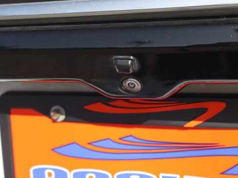 Used 2023 Jeep Wagoneer 4WD w/ Premium Group I image 57