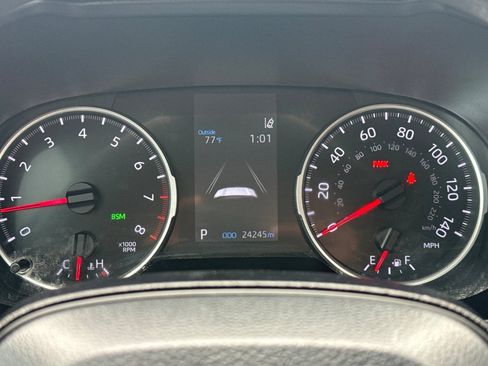 Used 2021 Toyota RAV4 XLE image 24