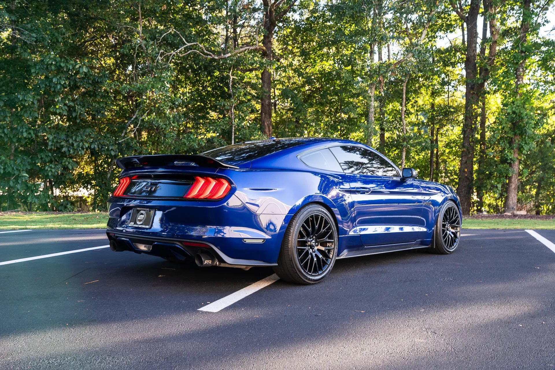 Used 2016 Ford Mustang GT Premium RWD image 9