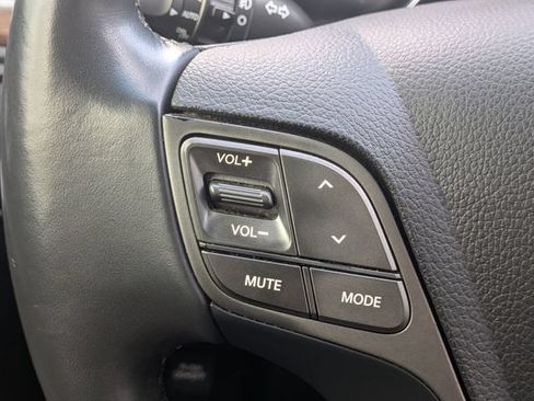 Used 2018 Hyundai Santa Fe Sport FWD image 26