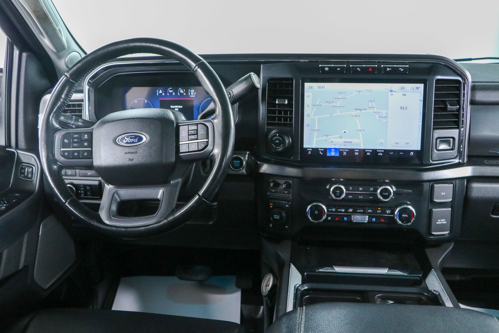 Used 2023 Ford F250 Lariat w/ Lariat Ultimate Package AWD/4WD image 18