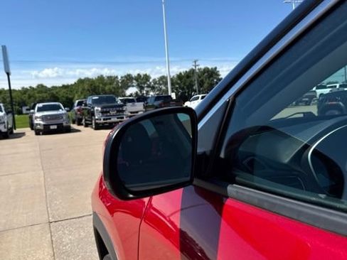 Used 2018 Jeep Compass Limited w/ Navigation Group AWD/4WD image 53