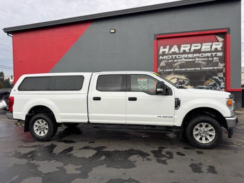 Used 2022 Ford F350 XLT w/ XLT Value Package image 4