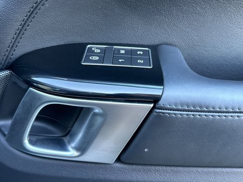 Used 2019 Land Rover Range Rover Sport HSE image 19