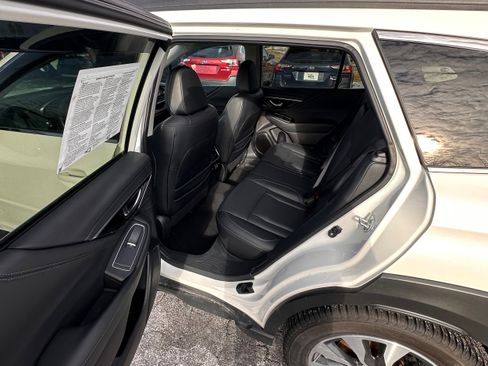 Used 2024 Subaru Outback Limited image 10
