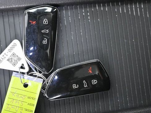 Used 2021 Volkswagen ID.4 Pro S image 11