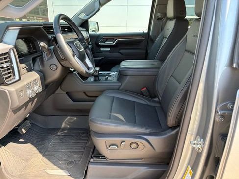 Used 2023 GMC Sierra 1500 Denali AWD/4WD image 5