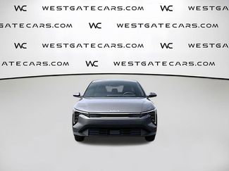 New 2025 Kia K4 LXS video 2