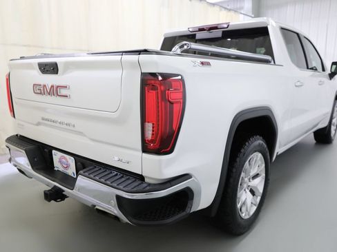 Used 2020 GMC Sierra 1500 SLT w/ SLT Premium Plus Package AWD/4WD image 20