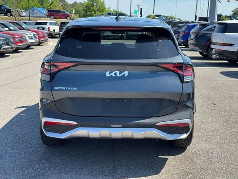 Used 2023 Kia Sportage EX FWD image 11