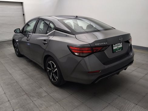 Used 2024 Nissan Sentra SV FWD image 5