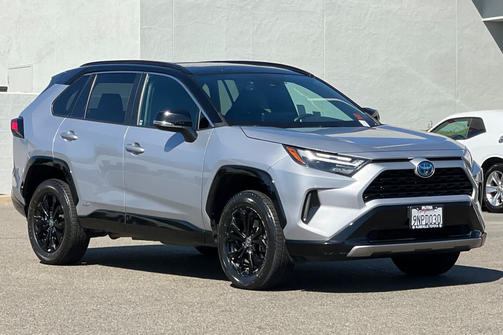 Certified 2024 Toyota RAV4 XSE AWD/4WD image 5