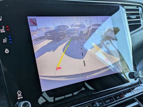 Used 2024 Jeep Wagoneer Series II w/ Flexible Seating Group image 14