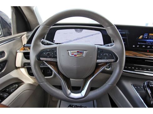 Used 2023 Cadillac Escalade Sport Platinum image 15