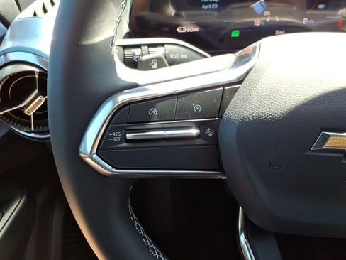 New 2026 Chevrolet Equinox EV LT AWD/4WD image 14