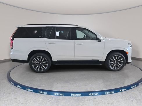 Used 2024 Cadillac Escalade Sport image 6