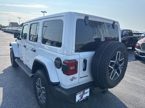 New 2025 Jeep Wrangler Sahara image 5