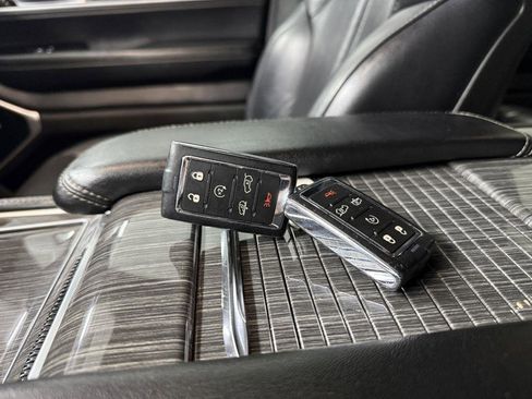 Used 2022 Jeep Wagoneer Series III image 25