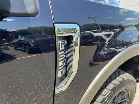 Certified 2021 Ford F350 Lariat w/ Tremor Off-Road Package AWD/4WD image 39