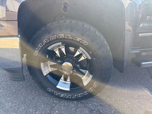 Used 2015 Chevrolet Silverado 1500 LT w/ All Star Edition image 5