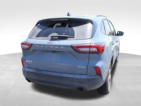 Certified 2025 Ford Escape ST-Line w/ Cold Weather Package AWD/4WD image 14
